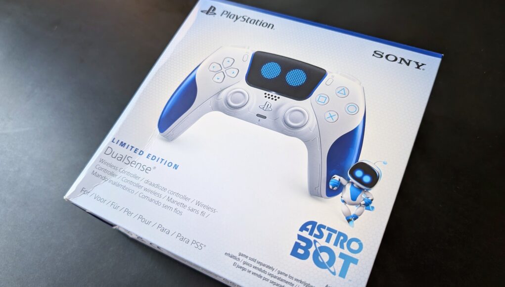 Unboxing Manette Astro Bot PS5 collector