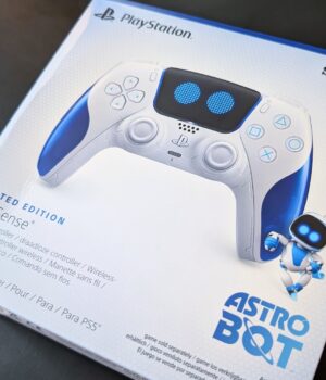 Unboxing Manette Astro Bot PS5 collector